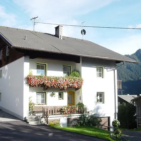 Janserhof Farm stay *
